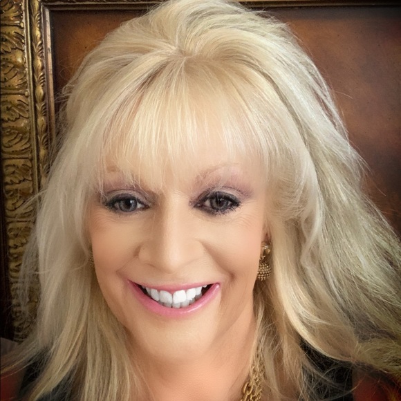 💗it’s Coco’s Secret💗 - Picture 3 of 3